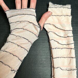 Cream Mummy Arm Warmers Womens Bandage Ruffle Gloves Ghost Halloween Costume New